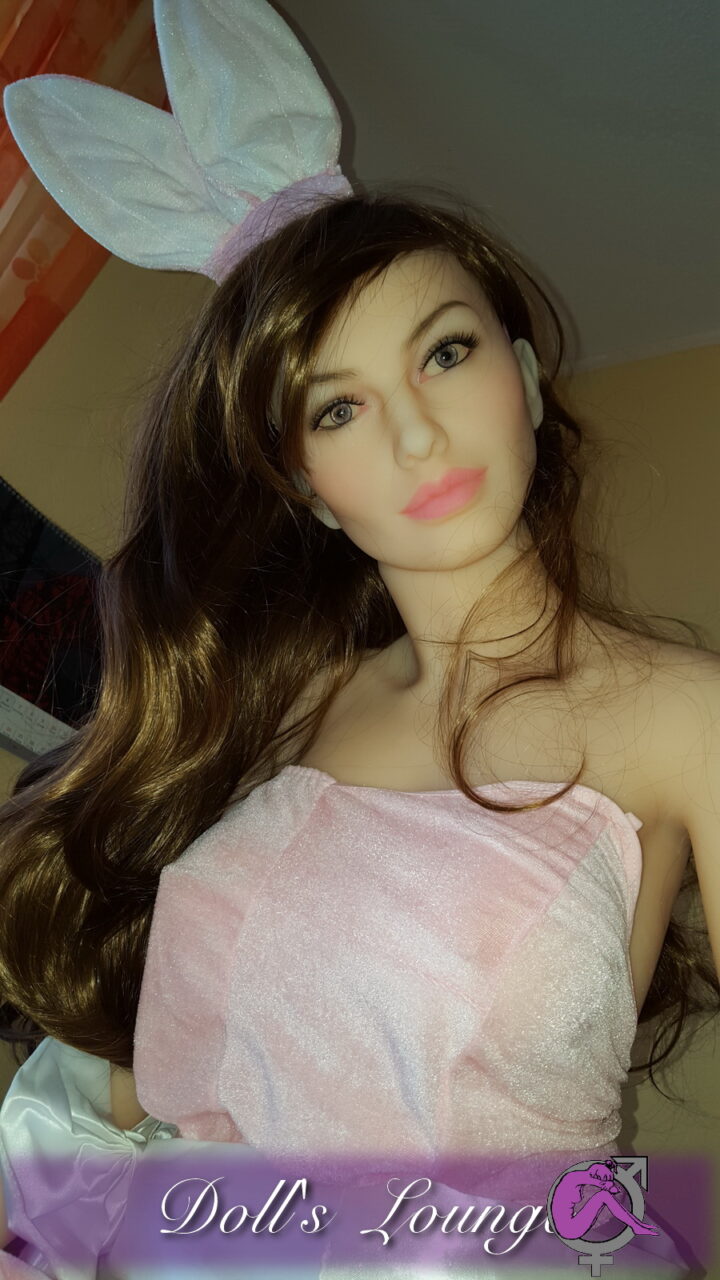 Lebensechte Dollslounge TPE Asia Premium Sexpuppe Linda, Premium Gummipuppe der Realdoll - Silikonpuppen Klasse